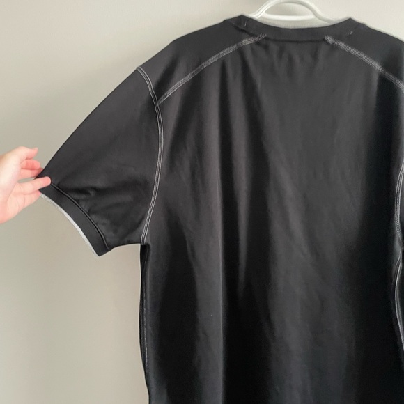 Modetta Exposed Seam Tee - Picture 6 of 7